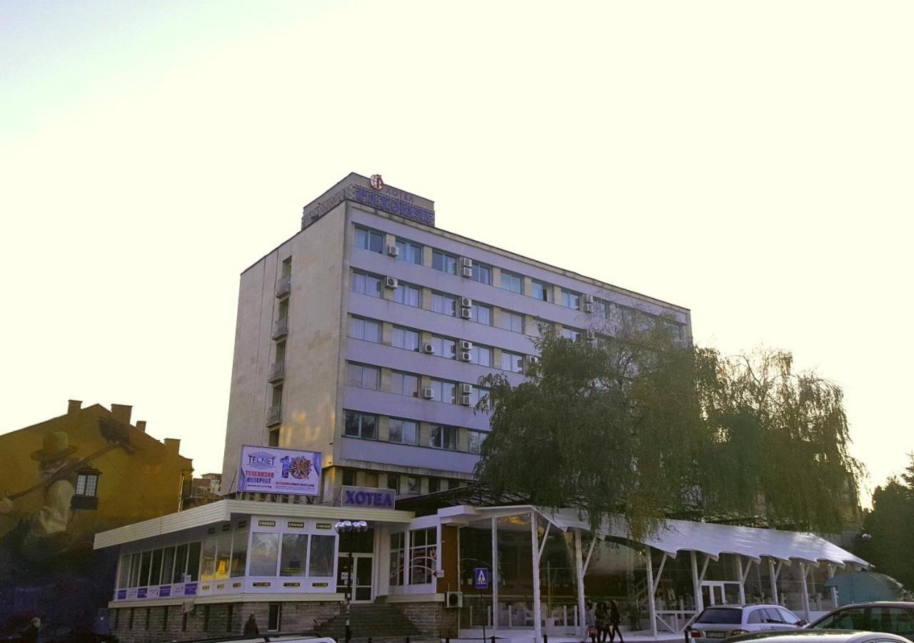 Hotel Rahovets Gorna Oryakhovitsa Dış mekan fotoğraf